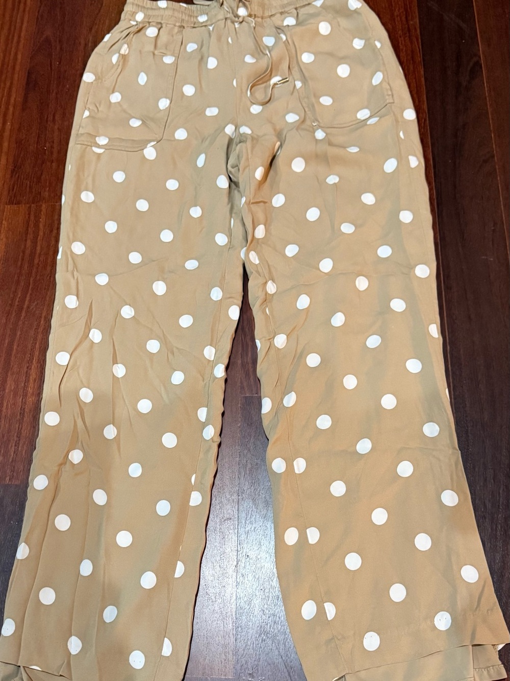 Elie Tahari Beige Polka Dot lounge Pants